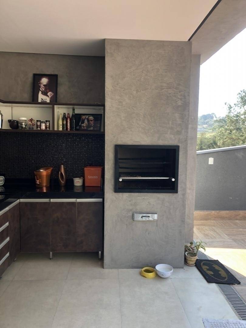 Casa à venda com 3 quartos, 330m² - Foto 8