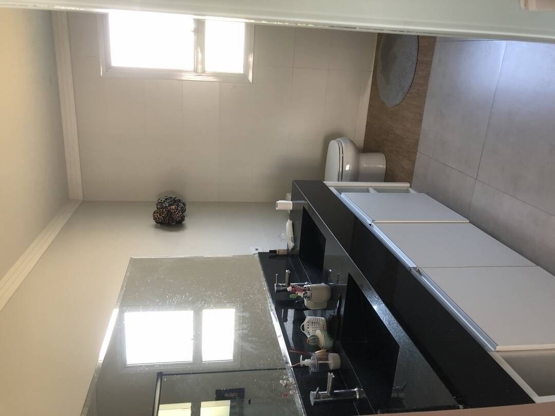 Casa à venda com 3 quartos, 330m² - Foto 5