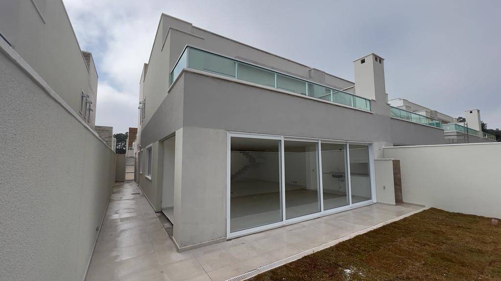 Casa à venda com 4 quartos, 260m² - Foto 6