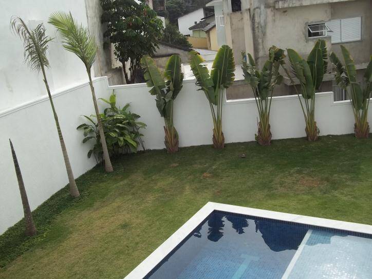 Casa de Condomínio à venda com 3 quartos, 550m² - Foto 2