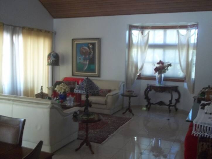 Casa de Condomínio à venda com 4 quartos, 650m² - Foto 4