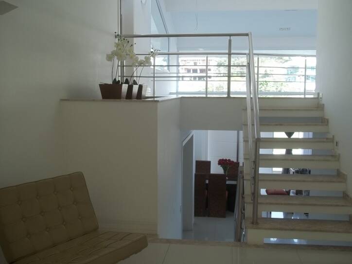 Casa de Condomínio à venda com 4 quartos, 400m² - Foto 7