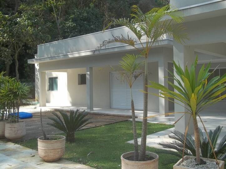 Casa de Condomínio à venda com 4 quartos, 450m² - Foto 2