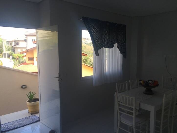 Casa de Condomínio à venda com 4 quartos, 375m² - Foto 4