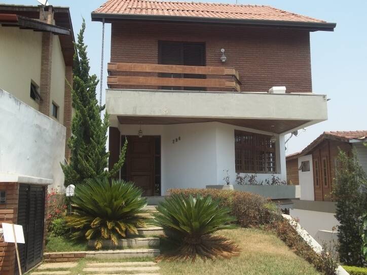 Casa de Condomínio à venda com 3 quartos, 235m² - Foto 1