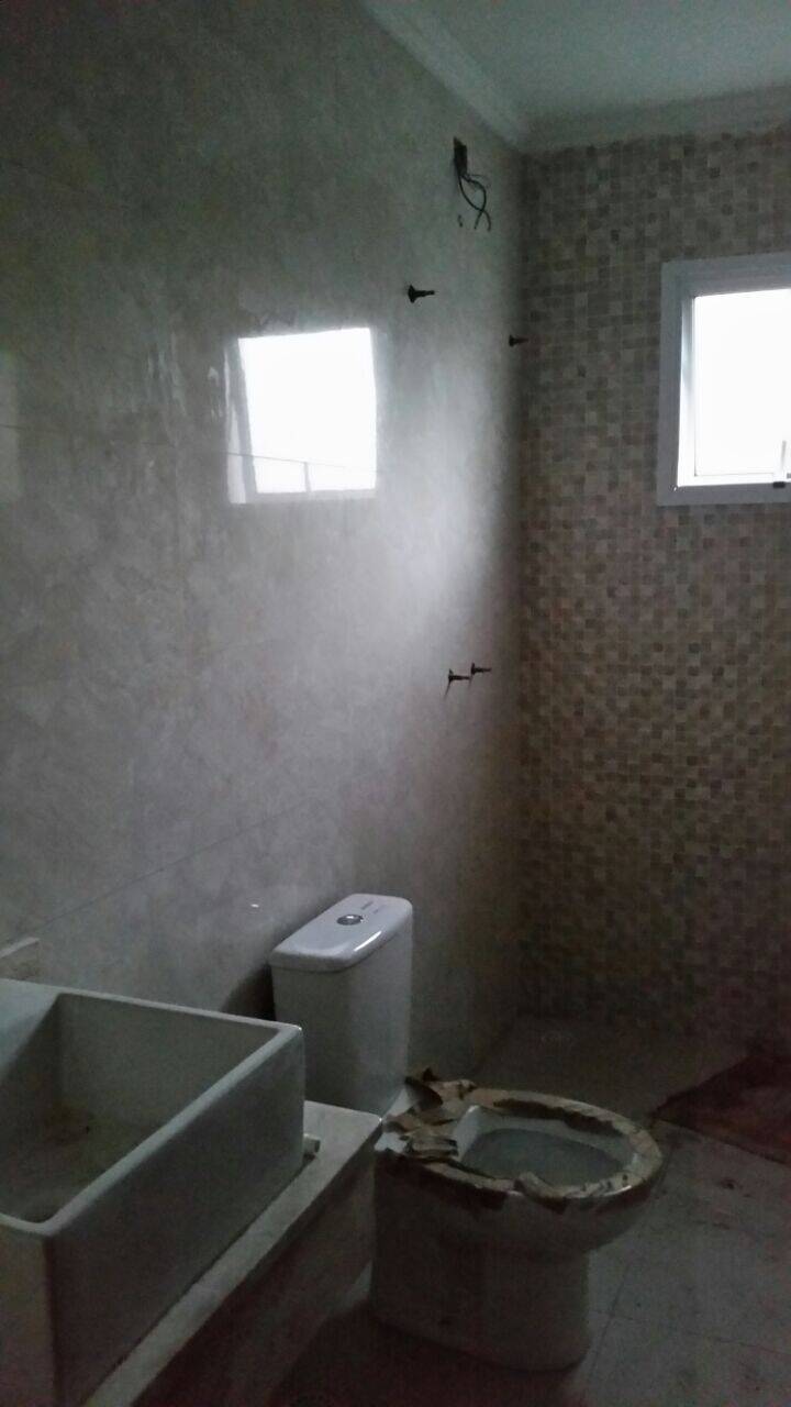 Casa de Condomínio à venda e aluguel com 4 quartos, 250m² - Foto 8