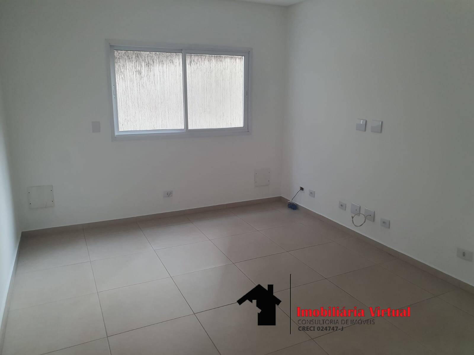 Casa à venda com 4 quartos, 300m² - Foto 26