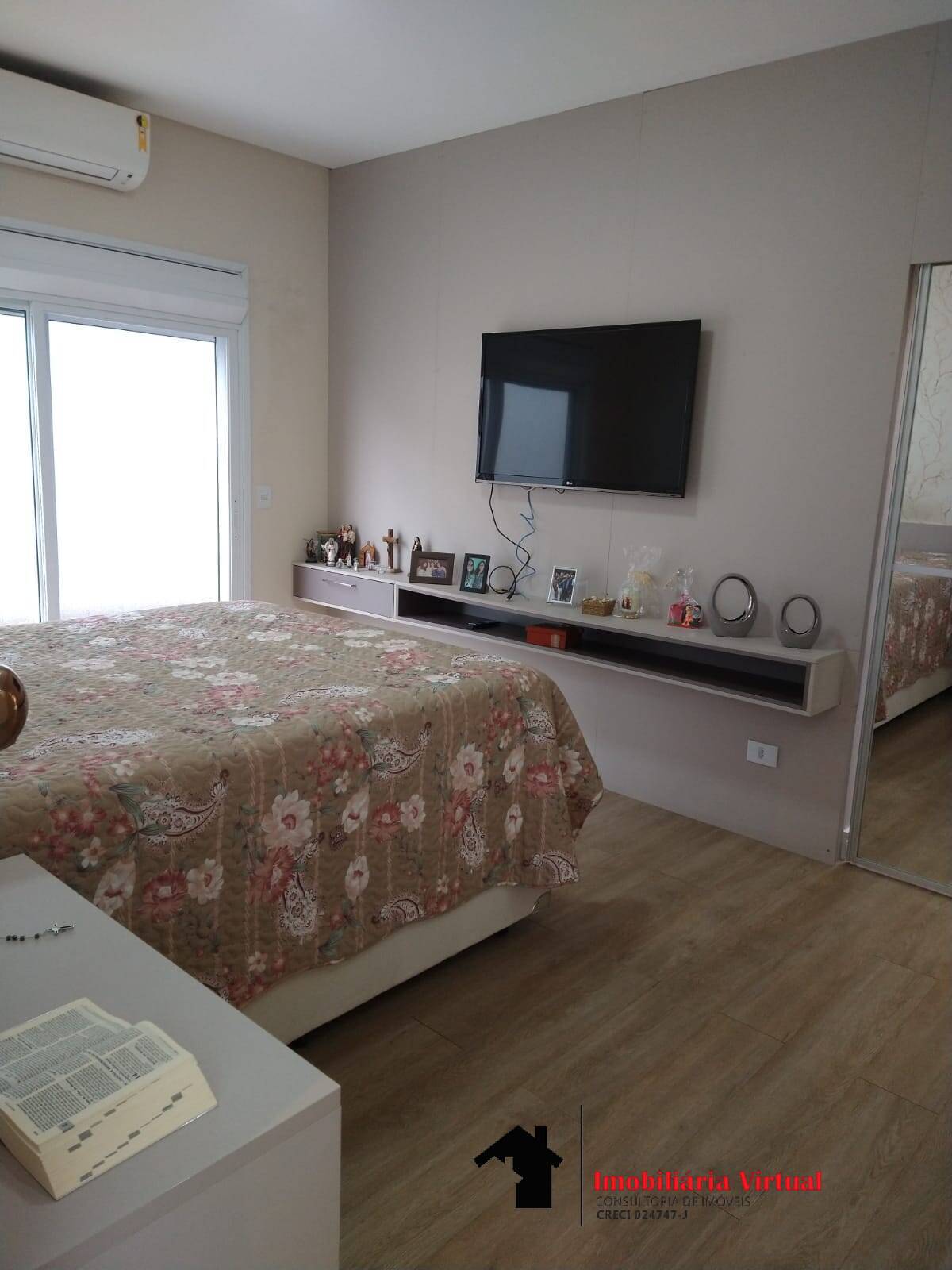 Casa de Condomínio à venda com 4 quartos, 250m² - Foto 11