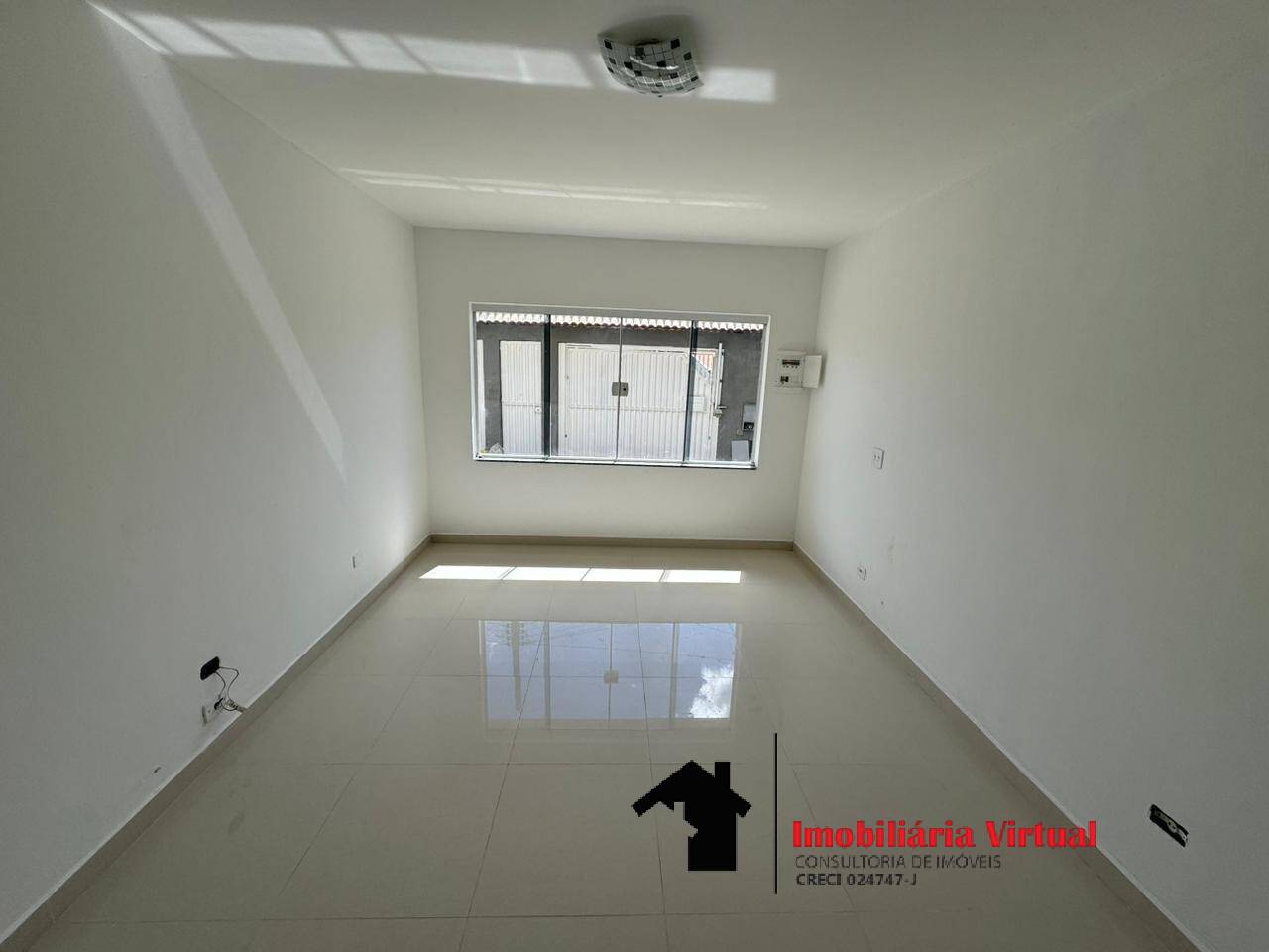 Casa à venda com 4 quartos, 254m² - Foto 4