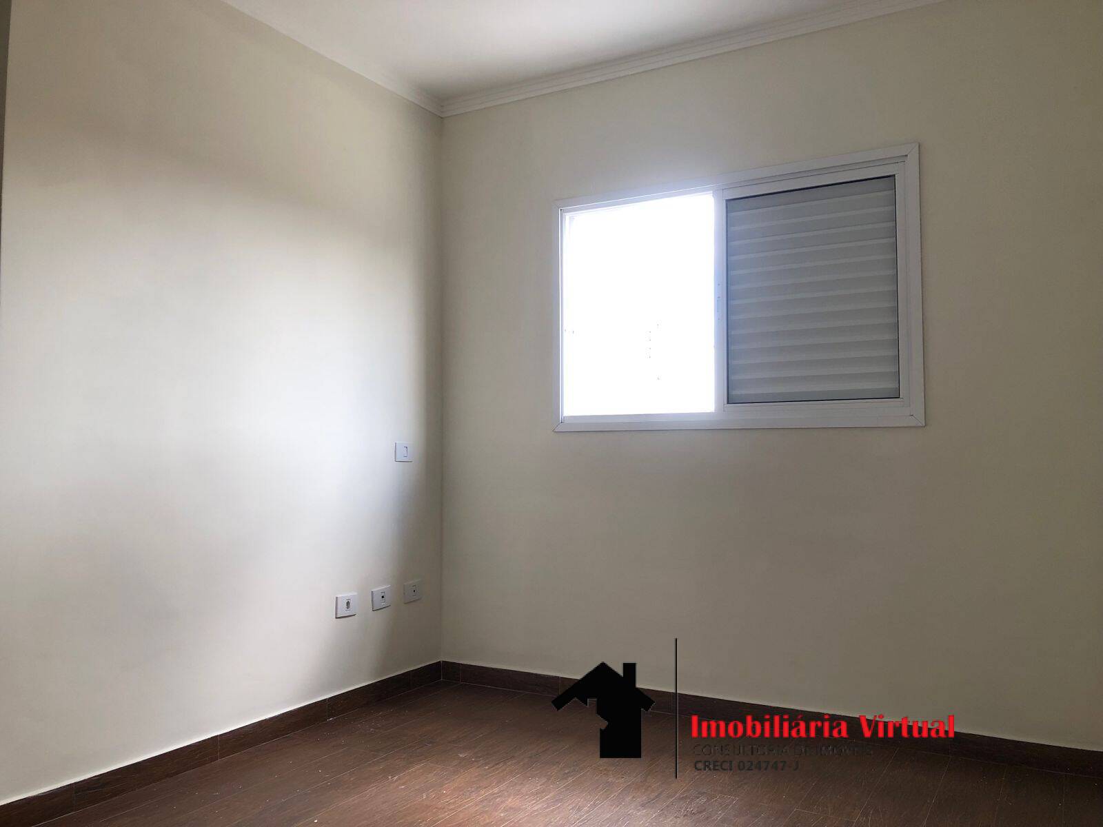 Casa à venda com 2 quartos, 85m² - Foto 11